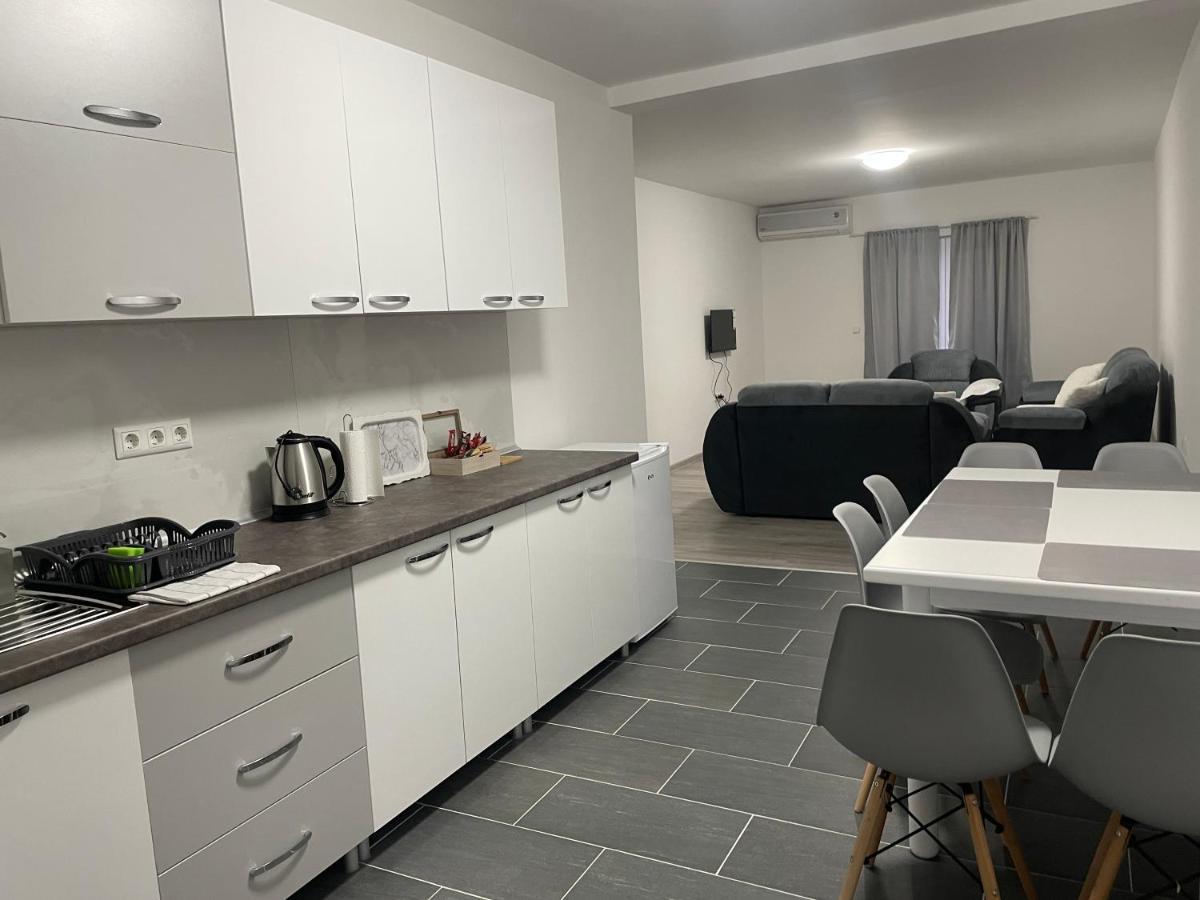 Apartmani Franciska Яйце Екстер'єр фото