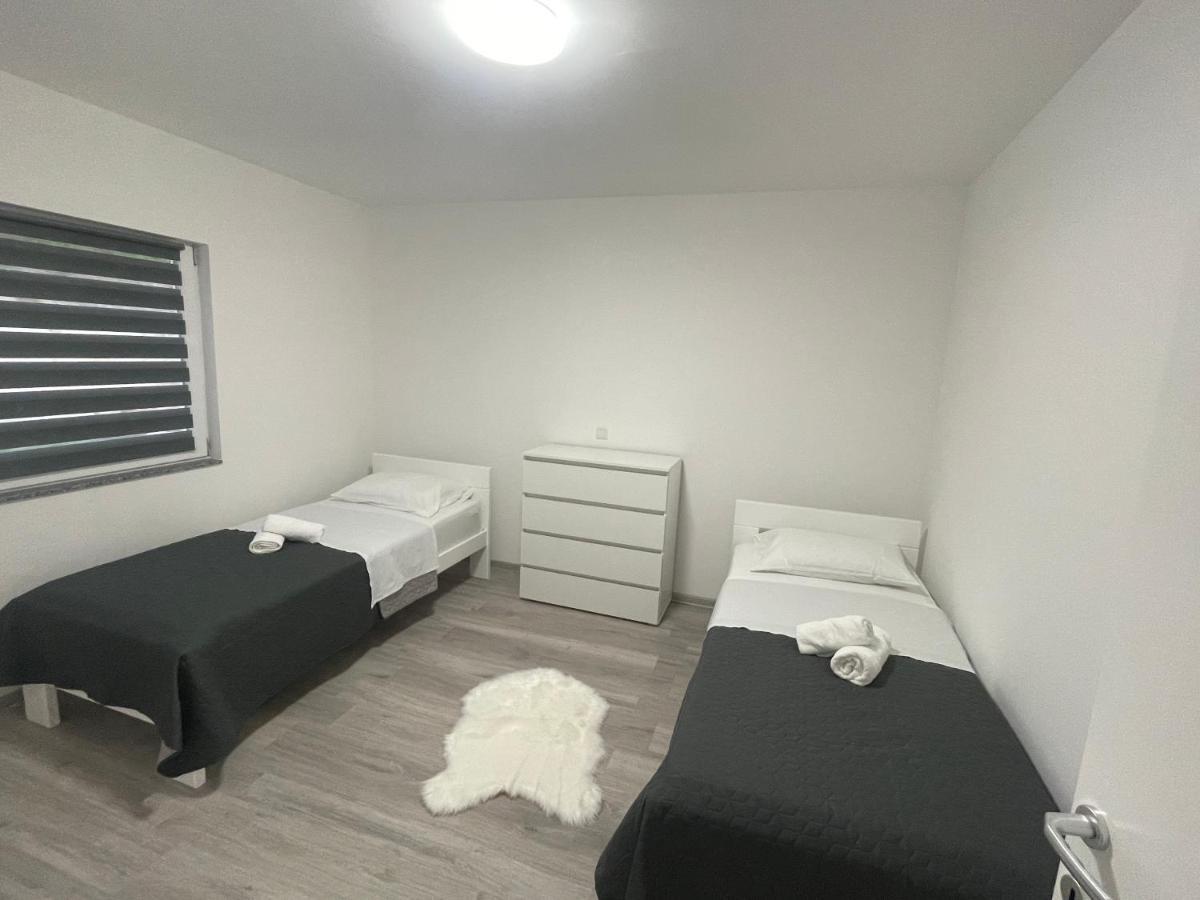 Apartmani Franciska Яйце Екстер'єр фото