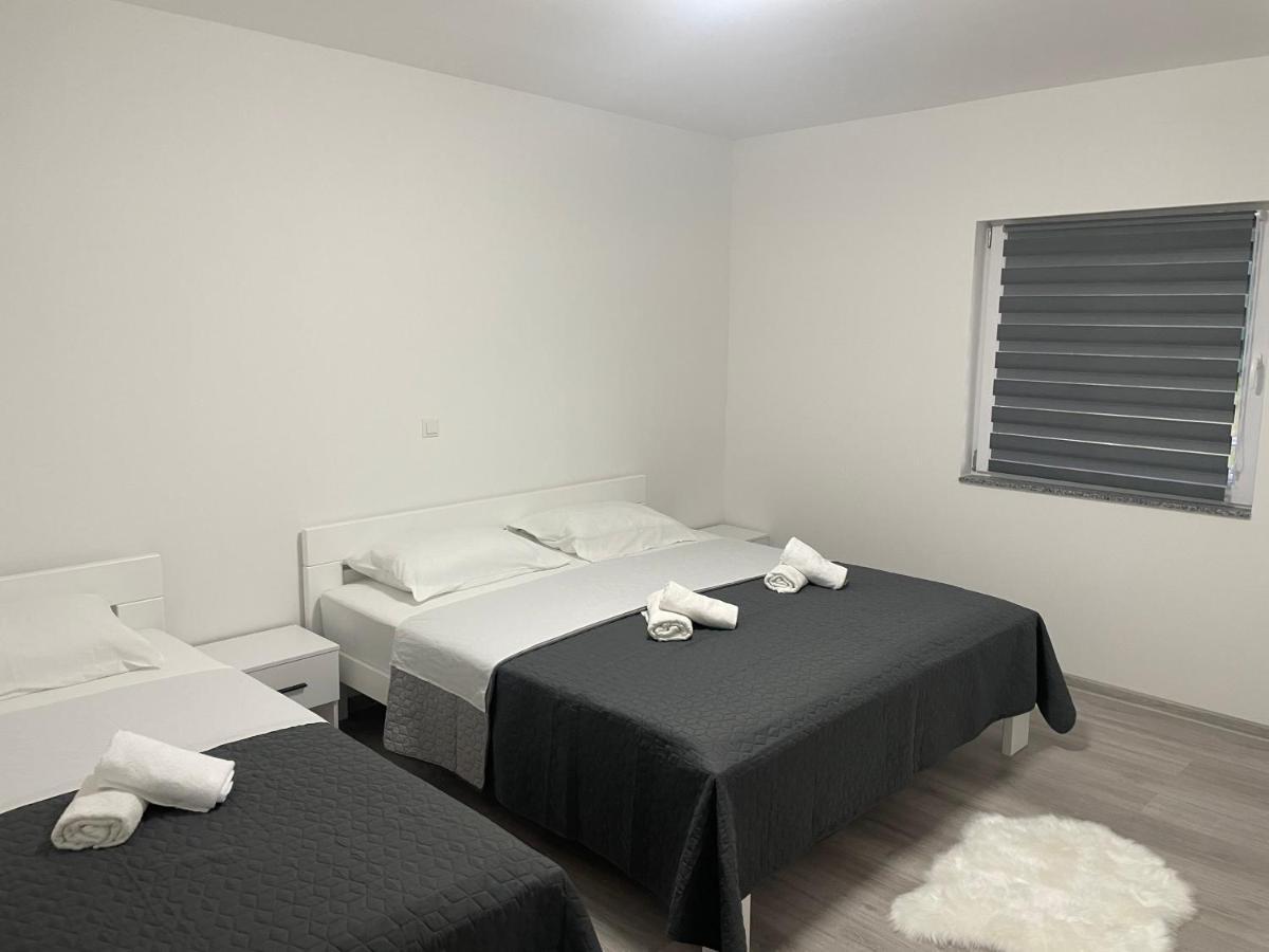 Apartmani Franciska Яйце Екстер'єр фото
