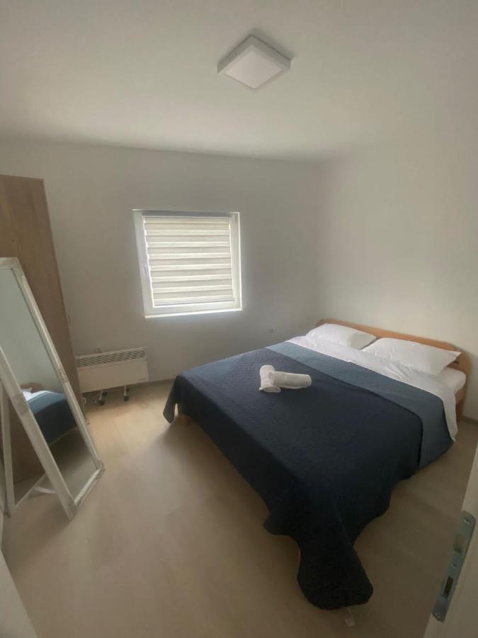 Apartmani Franciska Яйце Екстер'єр фото