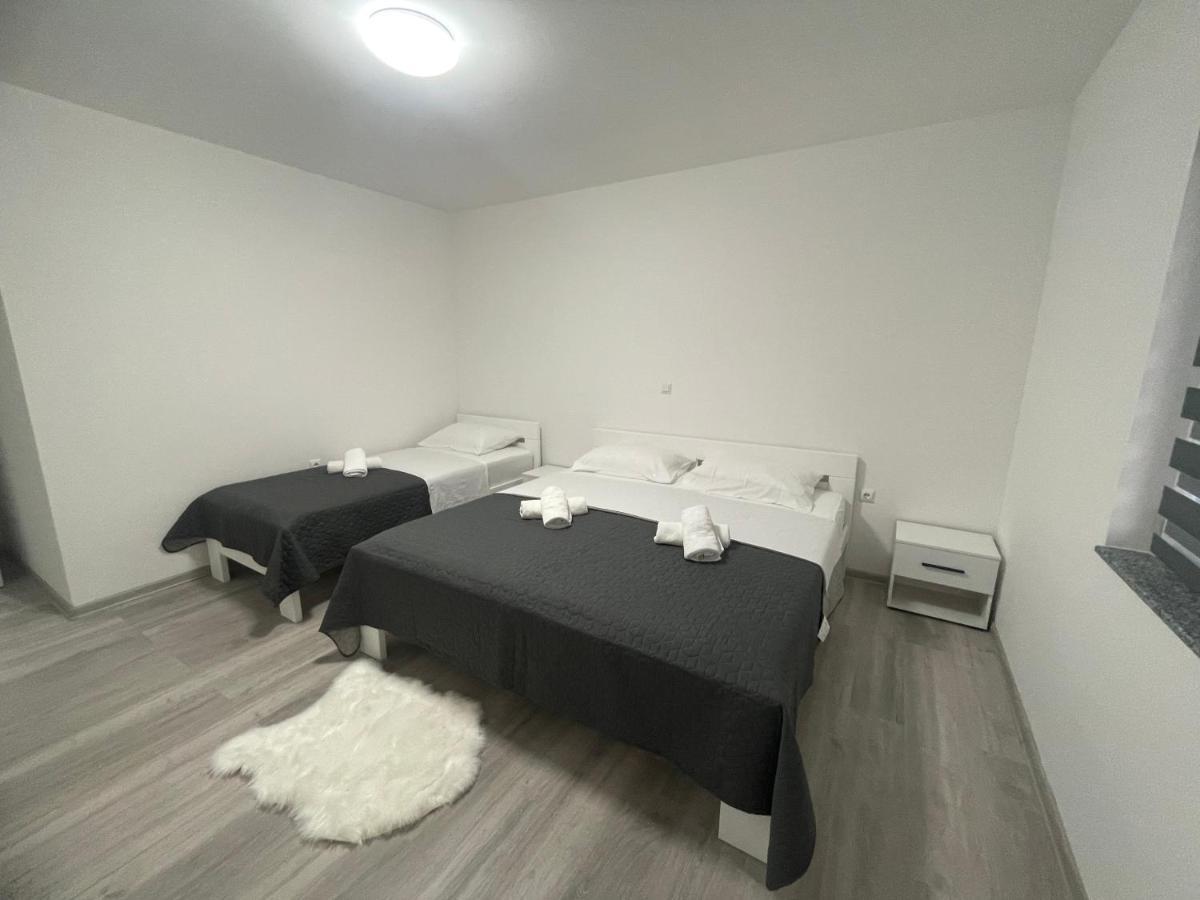 Apartmani Franciska Яйце Екстер'єр фото
