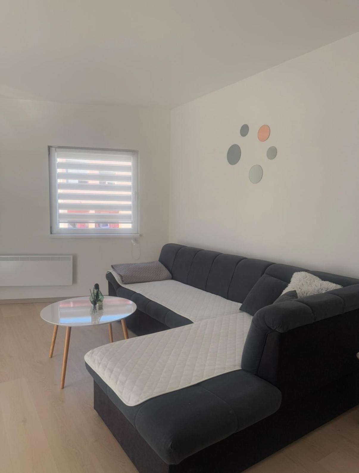 Apartmani Franciska Яйце Екстер'єр фото